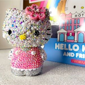 Bling Hello kitty Figurine